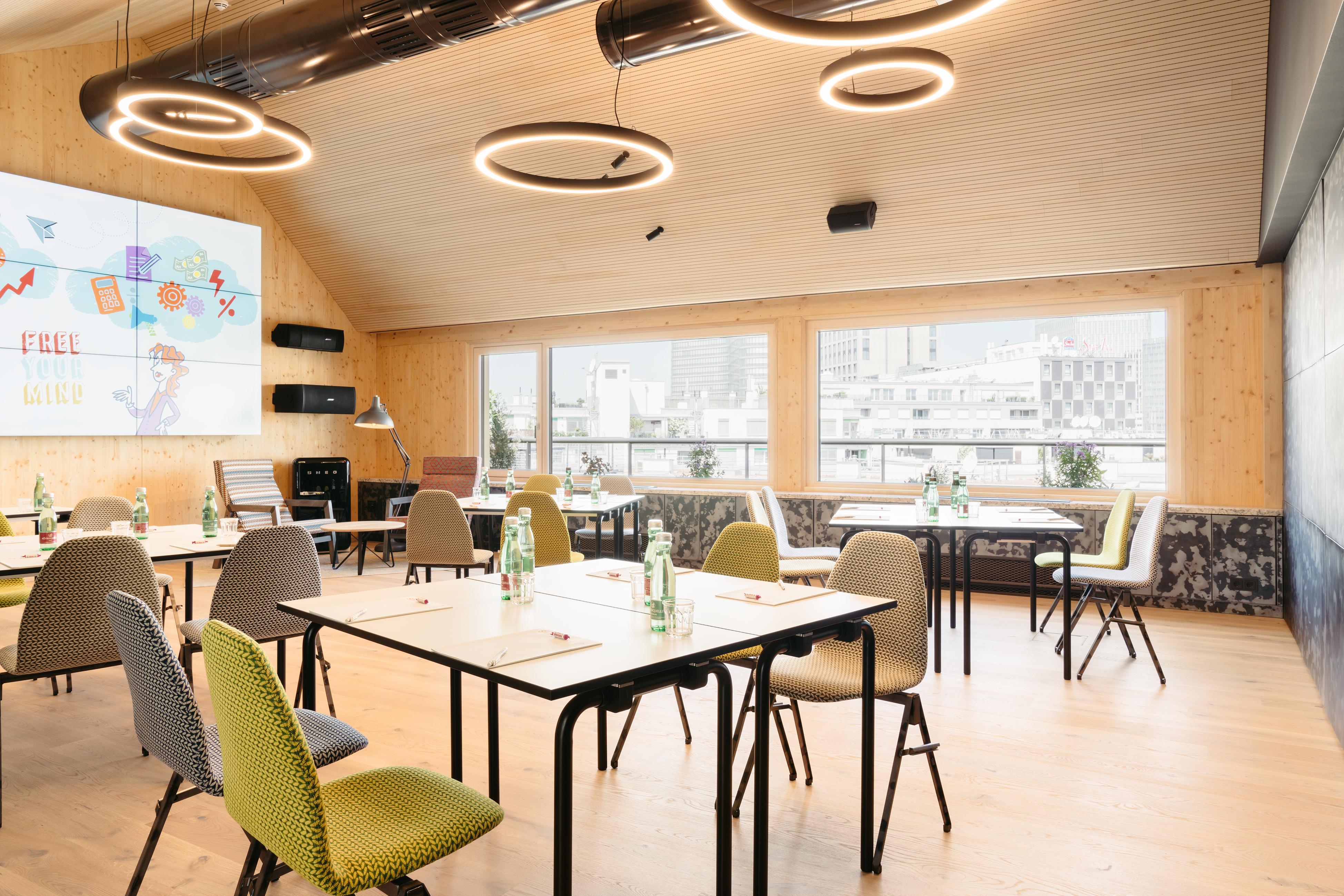 Hotel Schani 4*